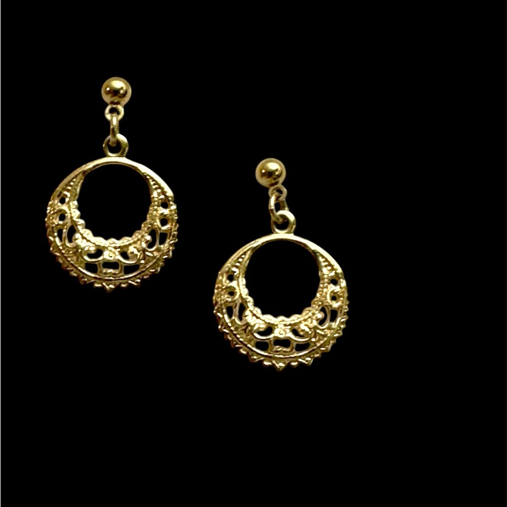 Elegant‎ Gold Filigree Earrings late 90’s